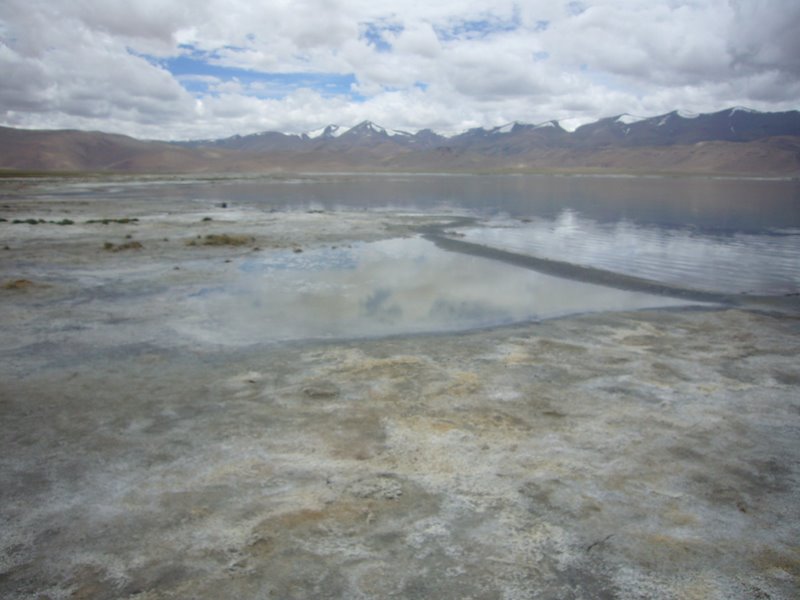 Tso-kar - the salt lake.